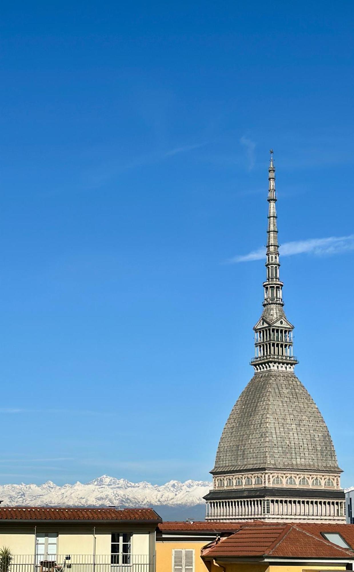 Appartamento Le Finestre Sulla Mole Torino Esterno foto