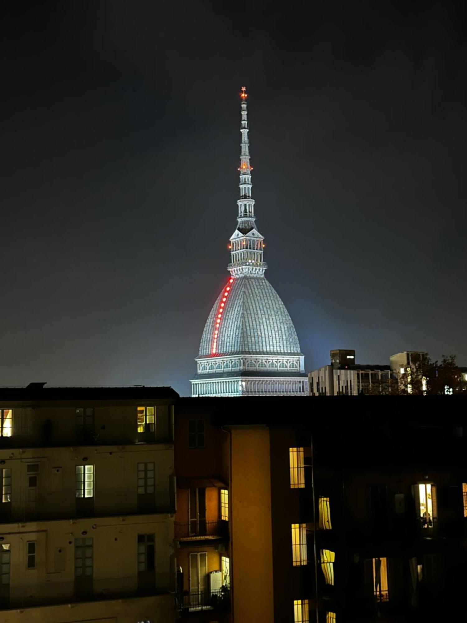 Appartamento Le Finestre Sulla Mole Torino Esterno foto